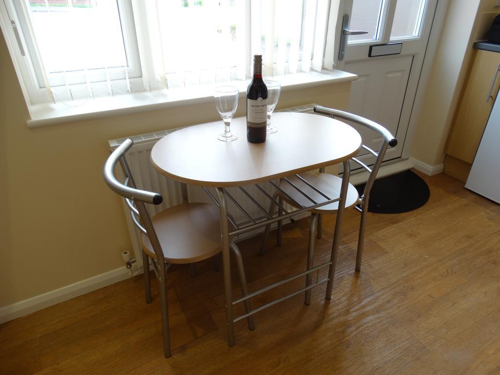 Histon Central Apartments Cambridge  Quarto foto